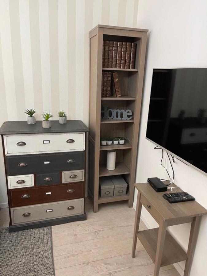 Cosy Apartmant In Hodonin Apartment Bagian luar foto